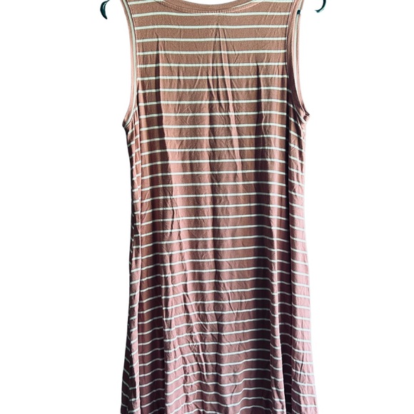 A.n.a sleeveless dress - size m - Picture 2 of 7